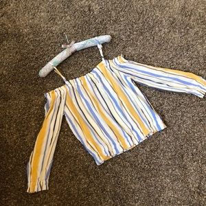 long sleeves summer top opened shoulders